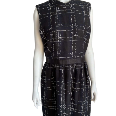 Country Road Womens  Size 10 Sleeveless Dress  Pattern 