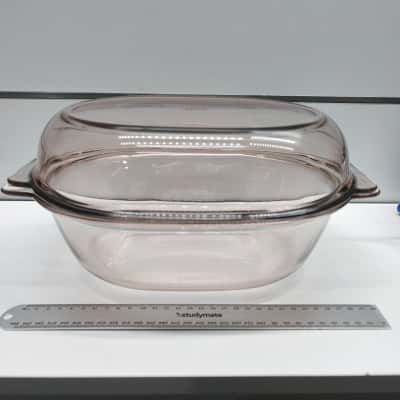 Vintage Amber Tinted Glass Oval Casserole Roaster Dish with Lid Pyrex Visions Style