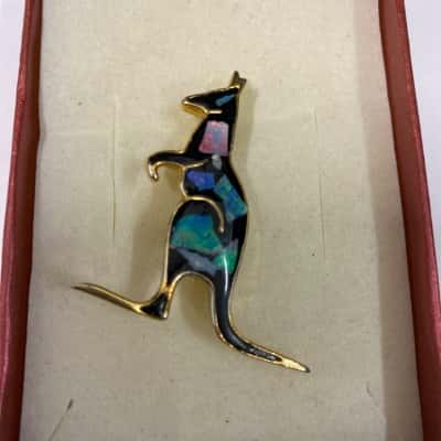 Womens Brooch 