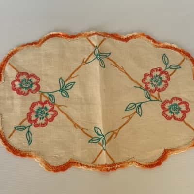 Hand Embroidered Linen Doily / Centrepiece