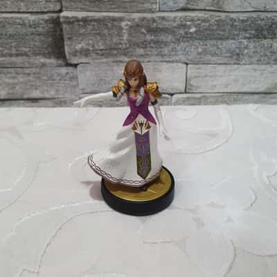 Nintendo Amiibo figure of princess zelda