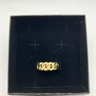  Womens Ring 18ct Gold 