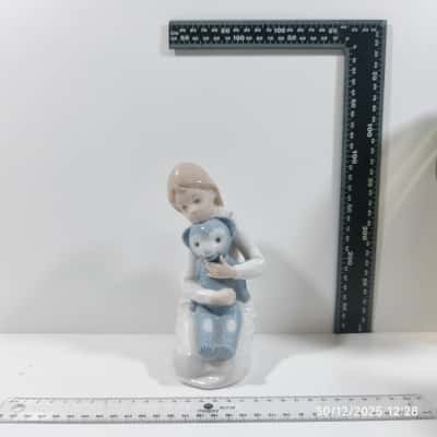 Nao Figurine Llardo Lady with my Teddy Ornament Japan 