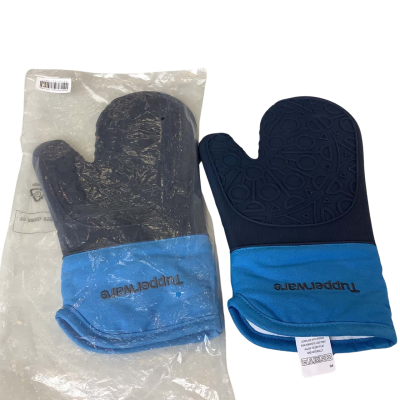 Used as New Tupperware Silicon Oven Mitts Canyon Blue(s)