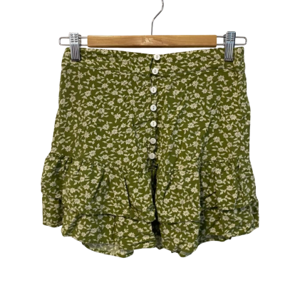 Kivari Womens  Size XS Mini Skirt / Ruffled Hemline Skirt / Tiered Skirt Floral / Green 