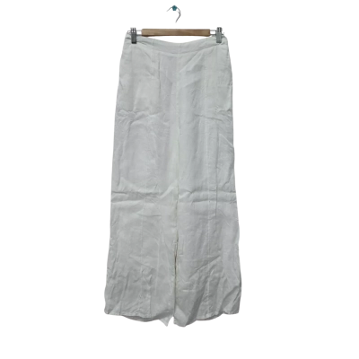Yours truly Womens  Size 8 White 
