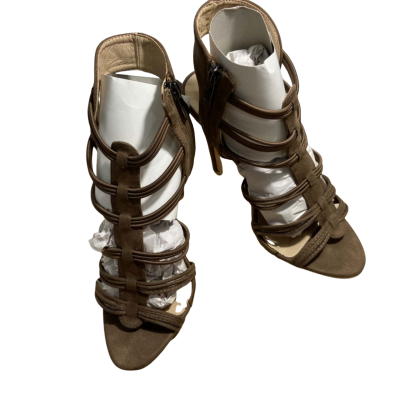 Lavish Carrie heel shoes