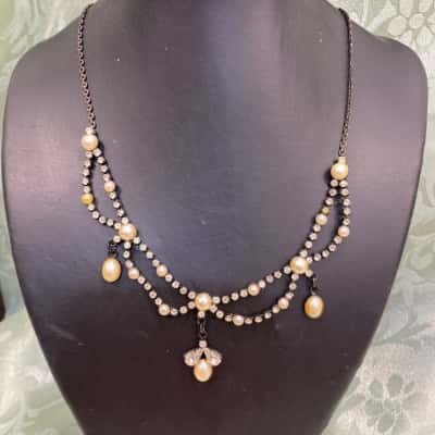  Womens Necklace Black  / Pearl 