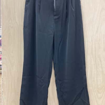  Womens  Size M High Waisted Halara Work Pants Black  (1)
