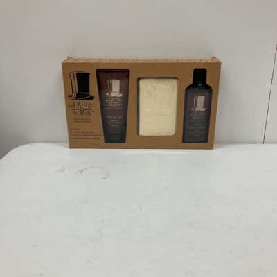 Squire & Sons Men’s Grooming Kit NEW