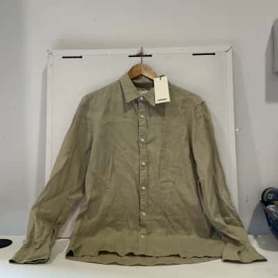 Unison men’s fit shirt 