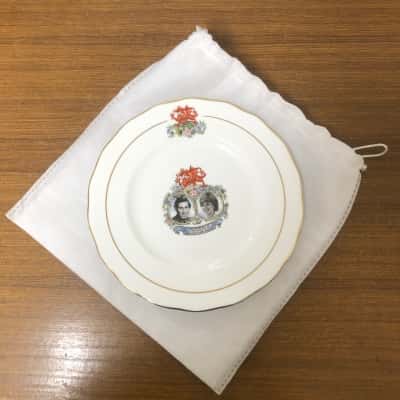 Commemorative Plate 'Charles & Diana' - Queen Anne Made in England