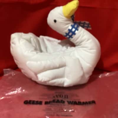 Retro 1980’s Avon Geese Fabric Bread Warmer