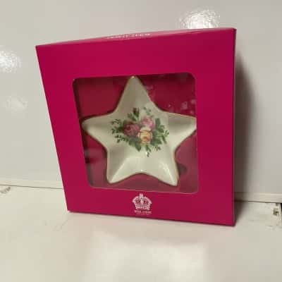 Royal Albert Star shaped dish old country  roses