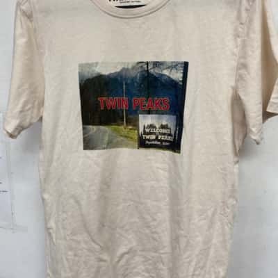 Twin Peaks Womens  Size S T-shirts Nude 