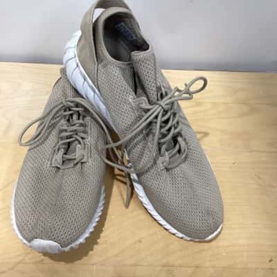 Adidas Mens  Size 13 Tan Sneakers 