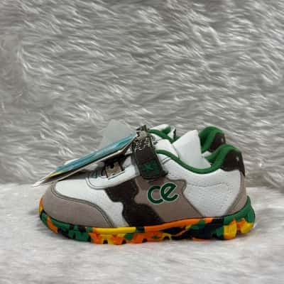  Kids  Size 26 Shoes Multicoloured 