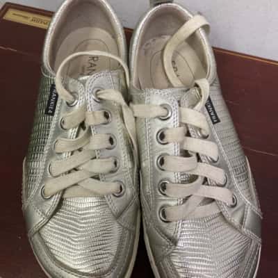 Frankie4 Womens  Size 7.5 Loafers Silver 