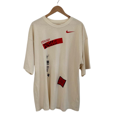 NBA Chicago Bulls/ The Nike Tree Mens  Size L / M / XL Short Sleeve Shirt Beige 