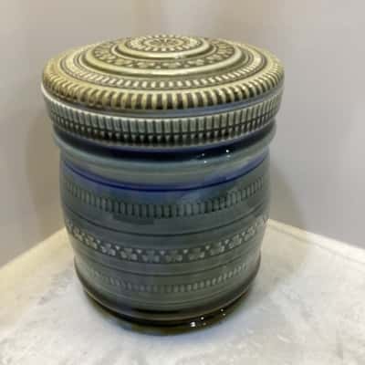 Rare Vintage Wade Irish Porcelain Shamrock Tobacco Jar