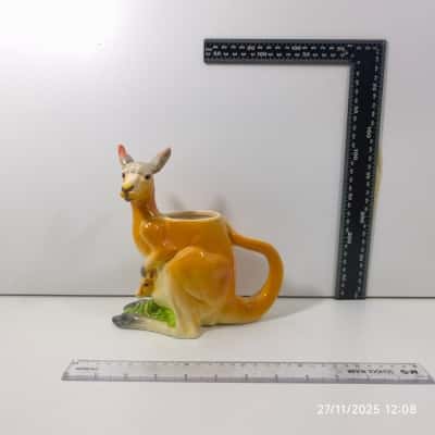 Ceramic Kangaroo and Joey Holder Table Decoration Vintage Stamped PreOwned 