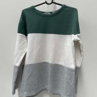 Country Road Kids Size 5 Top  Green / Grey 