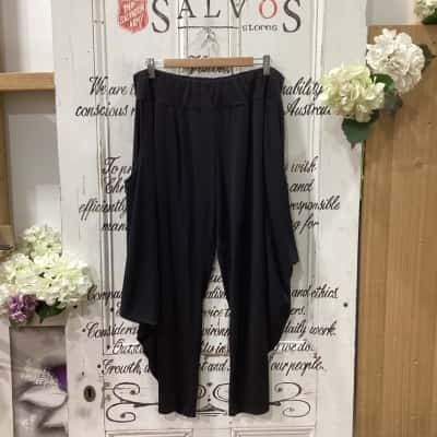 Taking Shape Brand! TRENDY DROP-CROTCH PANT! Womens  Size 16 Casual Pants / Wide Leg Pants Black  