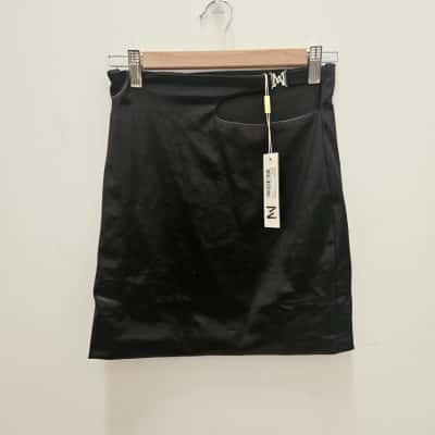 Meshki Womens  Size S Mini Skirt Black  