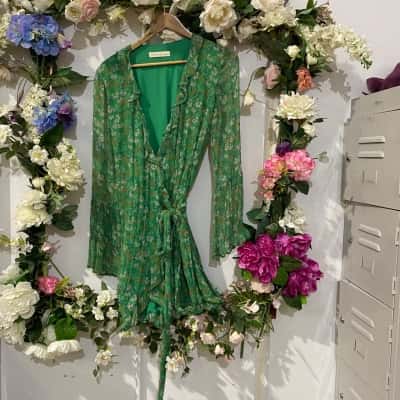 Stevie May Womens  Size 10 / M Wrap Dress Floral / Green 