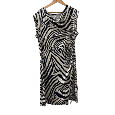 BNWT Jane Lamerton Blue and White Dress - Size 18