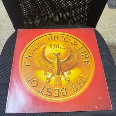 THE BEST OF EARTH WIND & FIRE