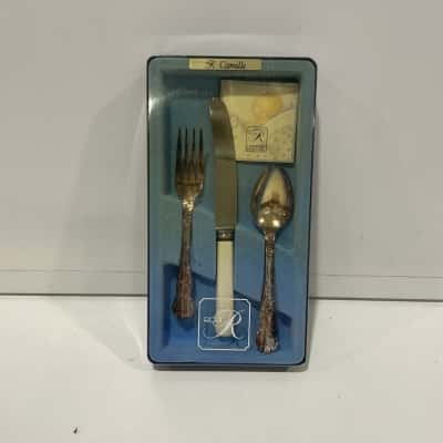 Rodd Camille silver utensil set 