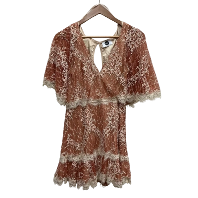 Trish G store Womens  Size M Peach / White 