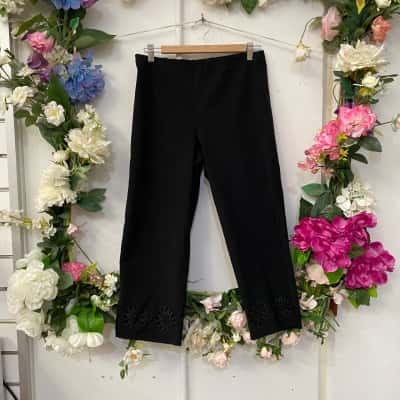 Fella Hamilton Womens  Size 10 Capris Pants Black  