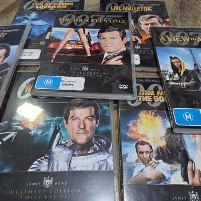Roger Moore ULTIMATE 007 EDITION