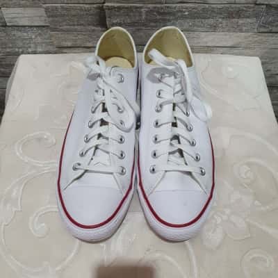 Converse all star Mens  Size 10 Sneakers Black  / Red / White 