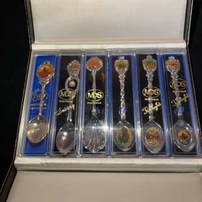 Vintage Australian Travel Souvenir Collectable Teaspoons Set of 6 in case