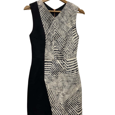 Ginger & Smart Size 8 SILK BLEND Midi / Sleeveless Dress  Black  / White 