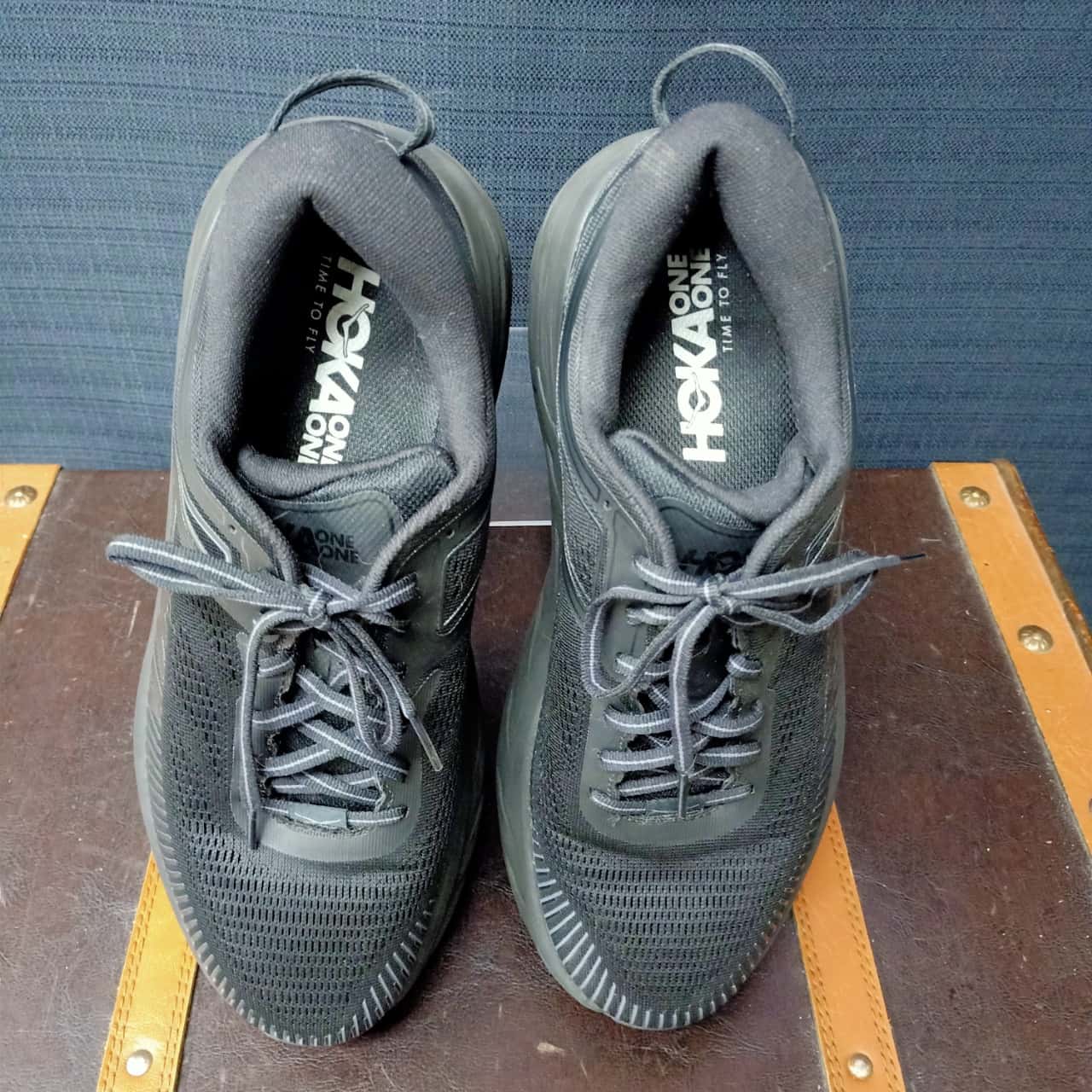 hoka one one time to fly shoes