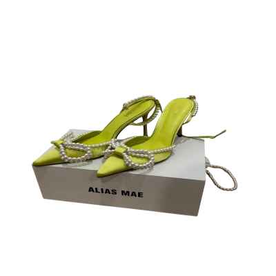 NEW Alias Mae Womens  Size 40 Heels Green 
