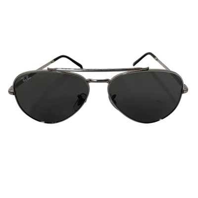  Mens Rayban Aviator Sunglasses.