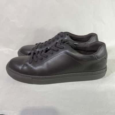 Country Road Mens Size 42 Black Sneakers 