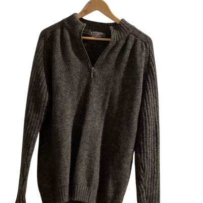  MkM Men’s woollen jumper - size m