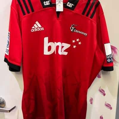  Mens Adudas rugby shirtSize XXL Black  / Red 