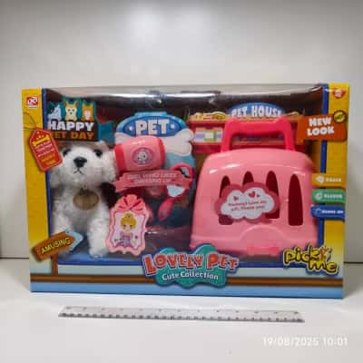 Lovely Pet Cute Collection Play Set Toy As New 