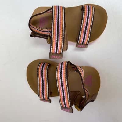 Reef Little Ahi Convertible Sandals