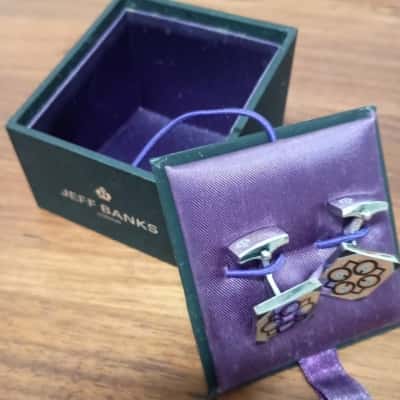 Jeff Banks Cufflink Set