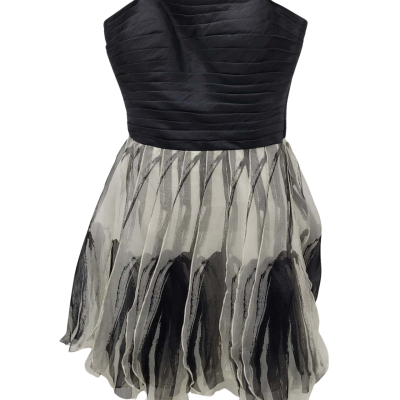 Love To Lounge Womens  Size 10 Cocktail Dress / Formal Dress / Party Dress Black  / Grey / Off White 