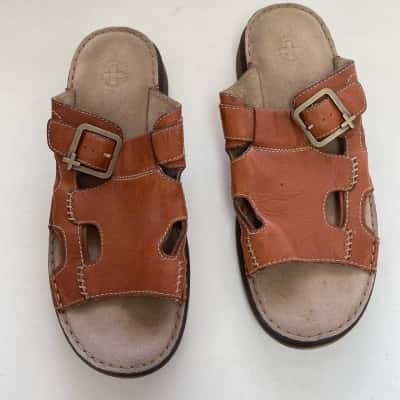 Dr Martens Brown Leather Sandals Shoes  Size 12 