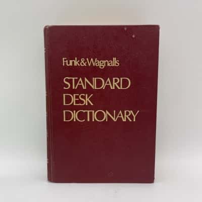 Vintage 'Funk & Wagnalls' Standard Desk Dictionary [B#23]